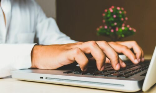 CRM Agêntico: Por que sua planilha de clientes está morrendo data