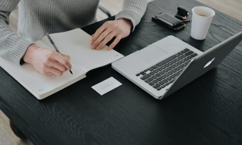 Treine Sua IA Usando os Manuais da Sua Empresa