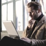 Segmentação Humana vs. Hiperpersonalização por IA